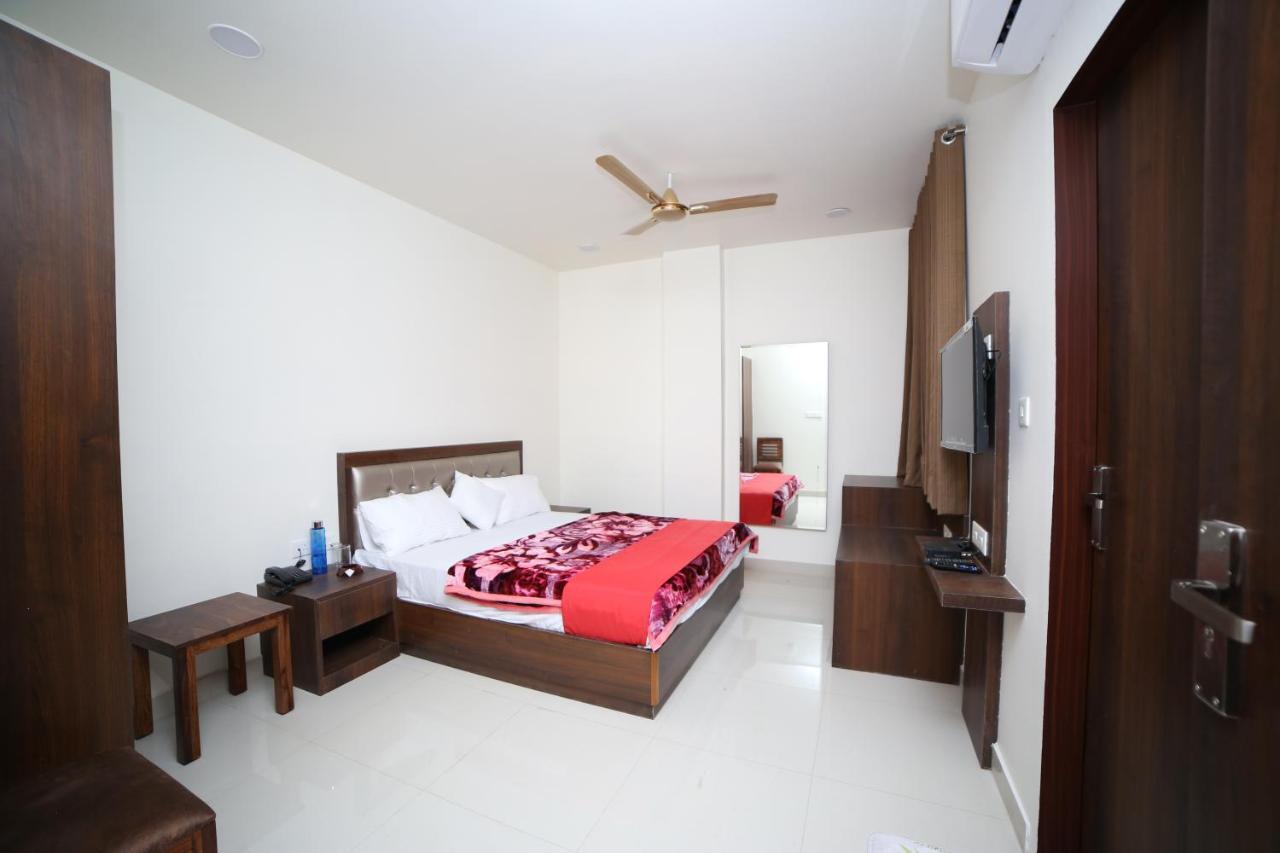 Hotel Devens Jaipur Ngoại thất bức ảnh